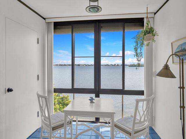 1840 Tarpon Lane D202, Vero Beach, FL 32960