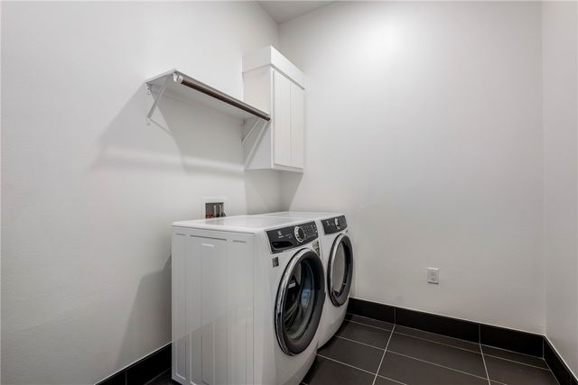 905 SE 4th Street 205, Bentonville, AR 72712