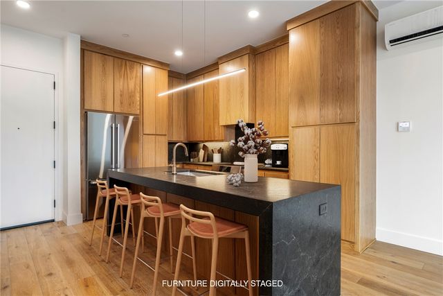 905 SE 4th Street 205, Bentonville, AR 72712