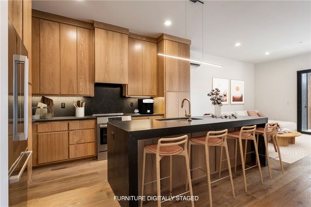 905 SE 4th Street 205, Bentonville, AR 72712