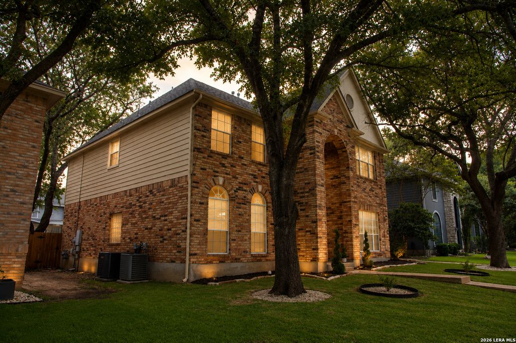 1145 Mesa Blanca, San Antonio, TX 78248