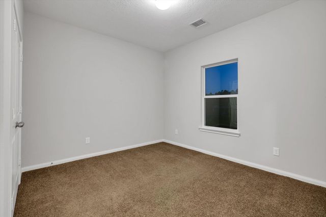 77 County Road 5102c, Cleveland, TX 77327