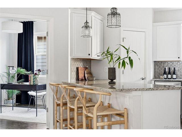 11248 E 25th Dr, Aurora, CO 80010