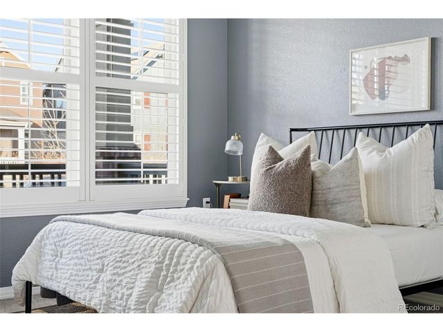 11248 E 25th Dr, Aurora, CO 80010