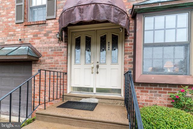 1119 NAPIER ST, Philadelphia, PA 19116