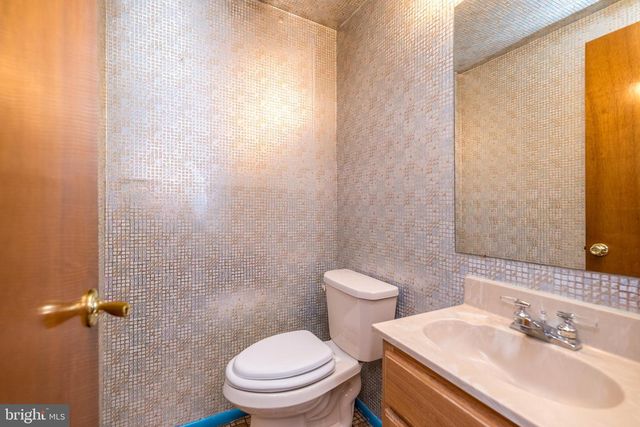 1119 NAPIER ST, Philadelphia, PA 19116