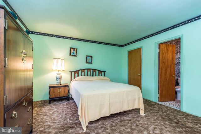 1119 NAPIER ST, Philadelphia, PA 19116