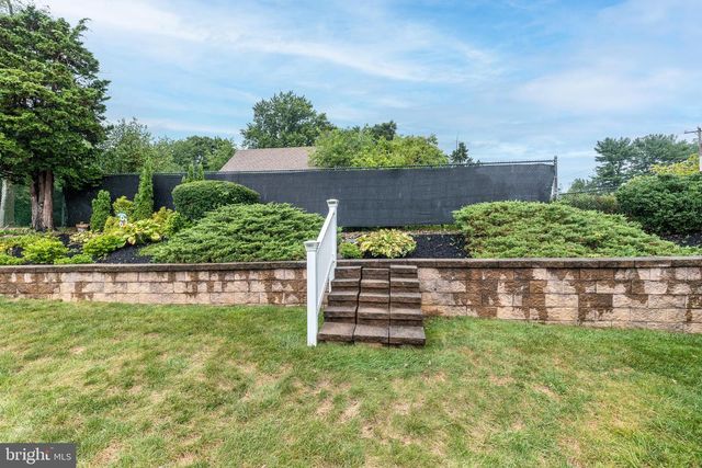 1119 NAPIER ST, Philadelphia, PA 19116