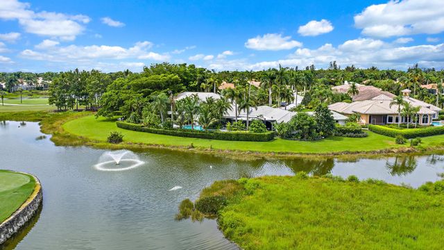8580 Egret Lakes Lane, West Palm Beach, FL 33412
