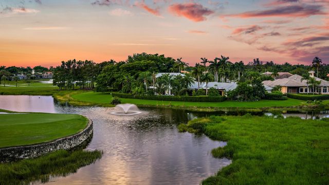 8580 Egret Lakes Lane, West Palm Beach, FL 33412