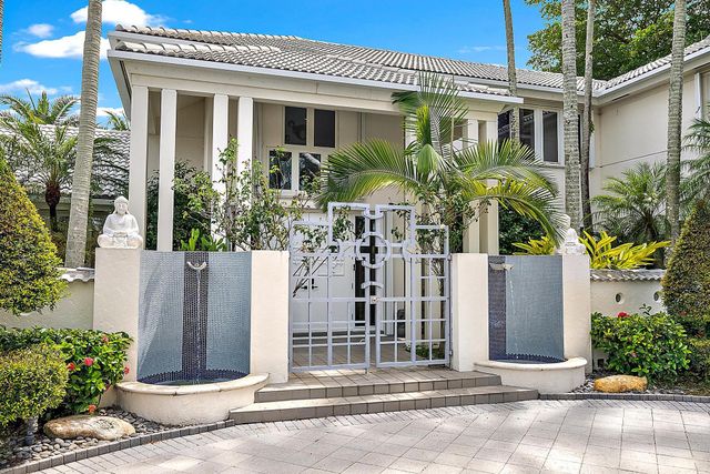 8580 Egret Lakes Lane, West Palm Beach, FL 33412