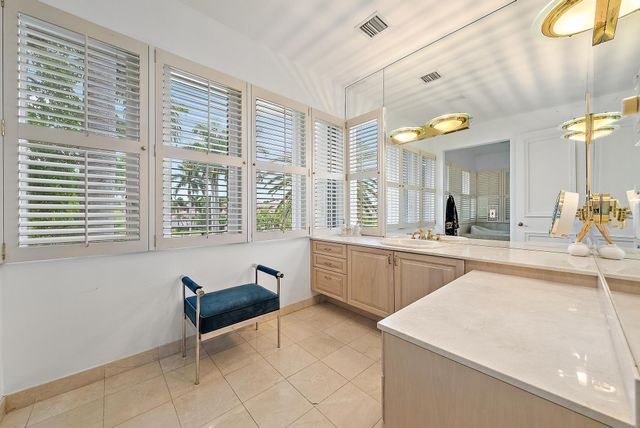 8580 Egret Lakes Lane, West Palm Beach, FL 33412
