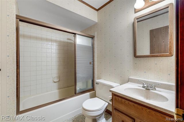 3642 Ashview Street, West Bloomfield, MI 48324