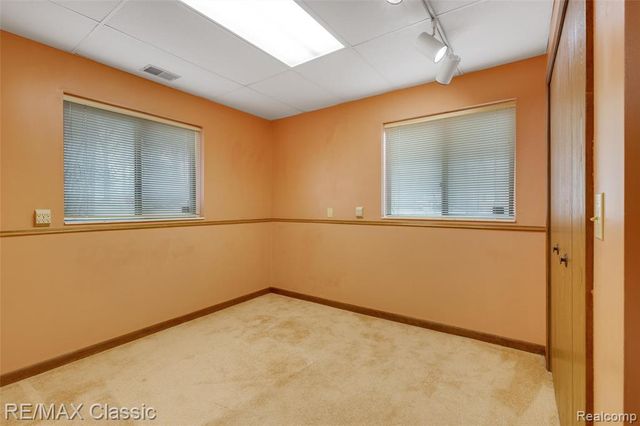 3642 Ashview Street, West Bloomfield, MI 48324