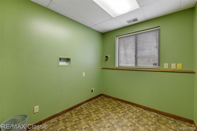 3642 Ashview Street, West Bloomfield, MI 48324