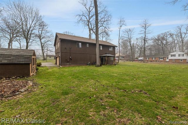 3642 Ashview Street, West Bloomfield, MI 48324