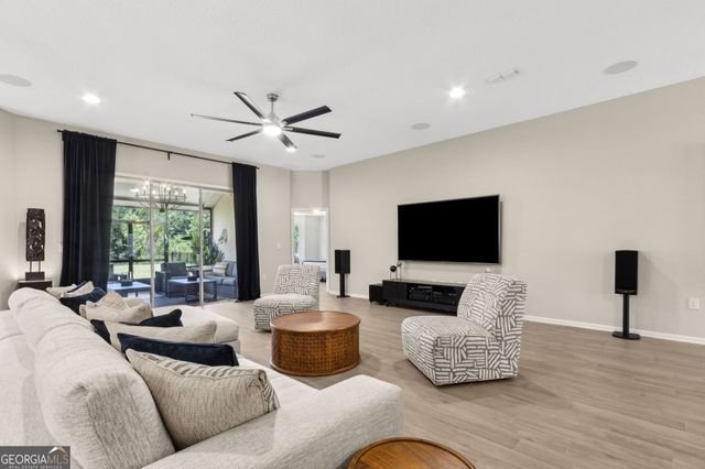 307 Chinquapin Drive, St. Marys, GA 31558