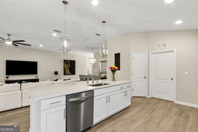 307 Chinquapin Drive, St. Marys, GA 31558