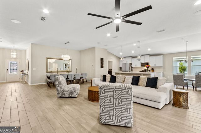 307 Chinquapin Drive, St. Marys, GA 31558