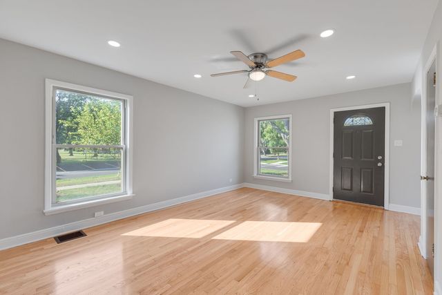 723 Balmoral Avenue, Westchester, IL 60154