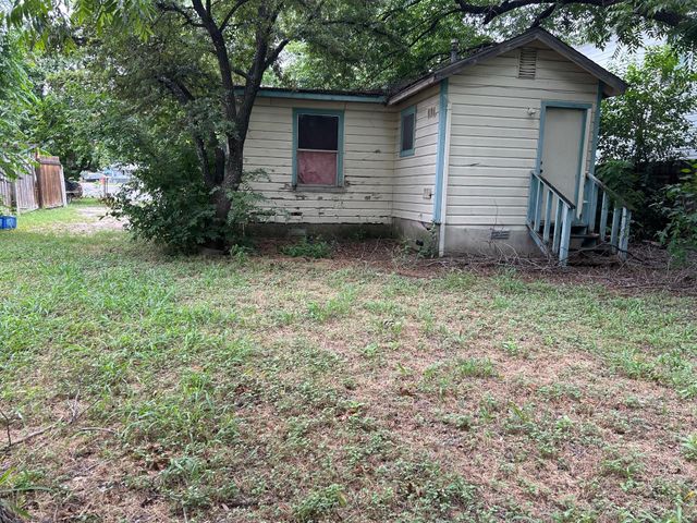 1400 Vargas RD, Austin, TX 78741