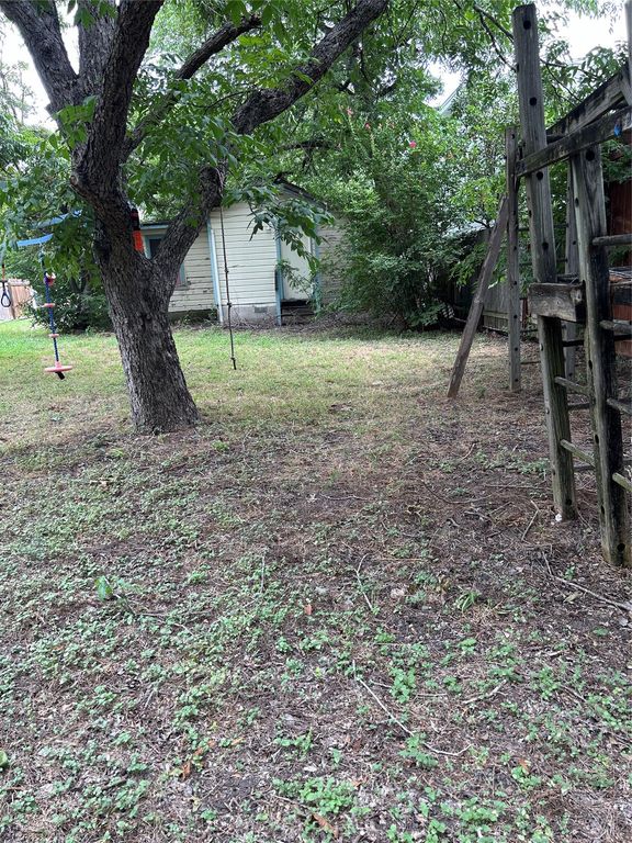 1400 Vargas RD, Austin, TX 78741