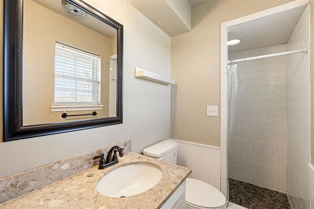 8305 S Linn Avenue, Oklahoma City, OK 73159