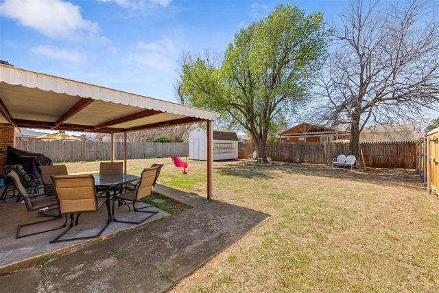 8305 S Linn Avenue, Oklahoma City, OK 73159