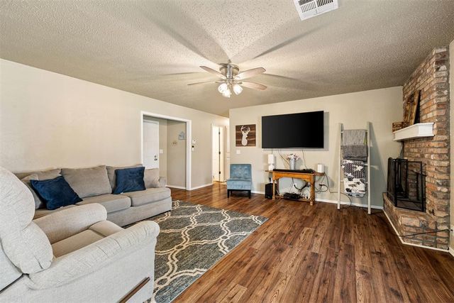 8305 S Linn Avenue, Oklahoma City, OK 73159