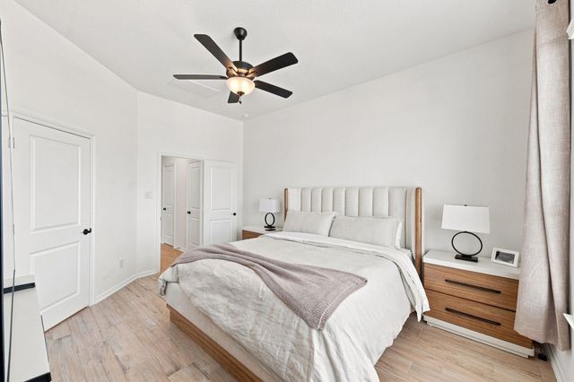 147 W Coralburst Loop, Montgomery, TX 77316