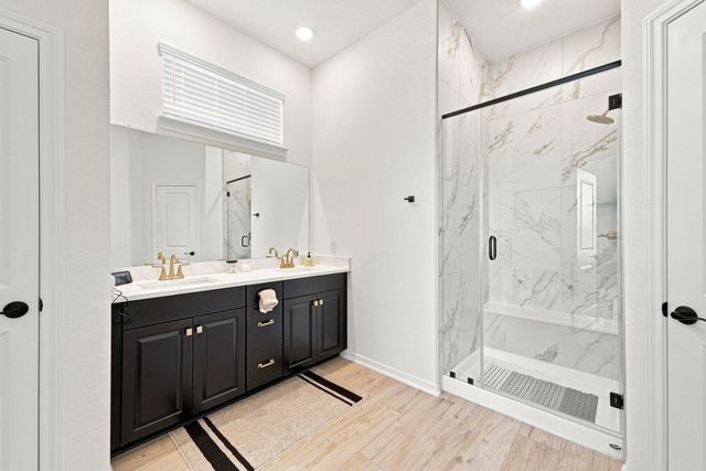 147 W Coralburst Loop, Montgomery, TX 77316