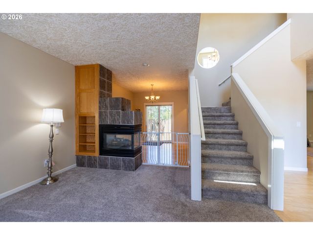 4775 MEHAMA Loop, Salem, OR 97305