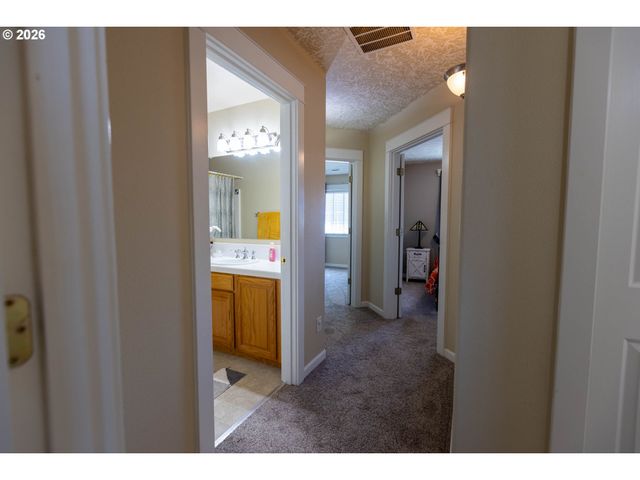 4775 MEHAMA Loop, Salem, OR 97305