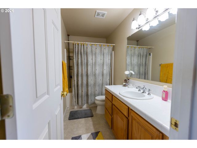 4775 MEHAMA Loop, Salem, OR 97305