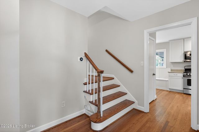 422 Kaelin Dr, Louisville, KY 40207
