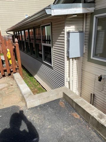 411 Rex Ave, Jackson, CA 95642