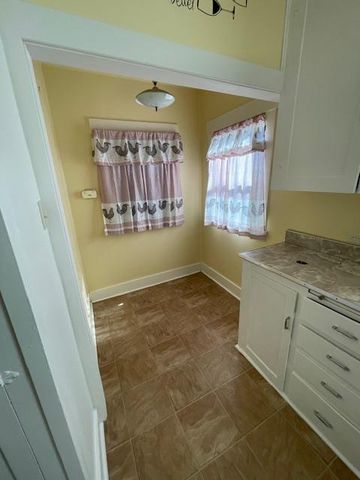 411 Rex Ave, Jackson, CA 95642