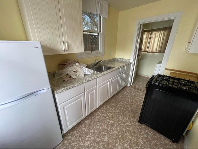 411 Rex Ave, Jackson, CA 95642