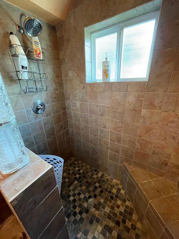 411 Rex Ave, Jackson, CA 95642