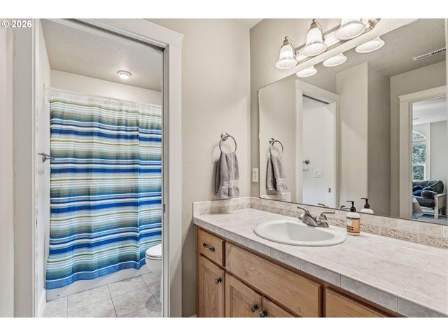 2903 Nw 128TH St, Vancouver, WA 98685