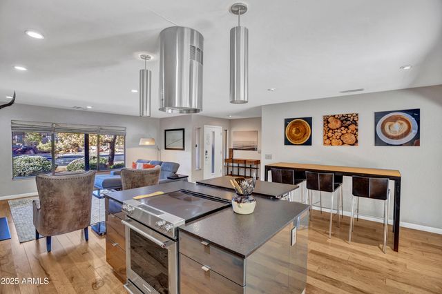 40 N HUMMINGBIRD Lane, Sedona, AZ 86336