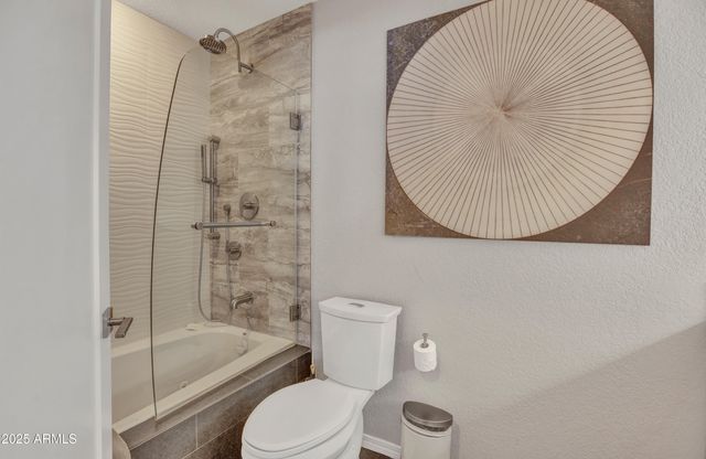 40 N HUMMINGBIRD Lane, Sedona, AZ 86336