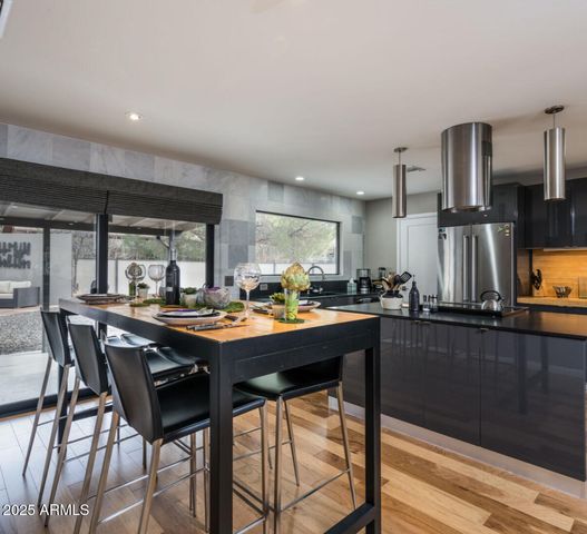 40 N HUMMINGBIRD Lane, Sedona, AZ 86336