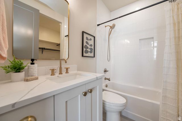 6321 W HOLLYS POND DR, Herriman, UT 84096