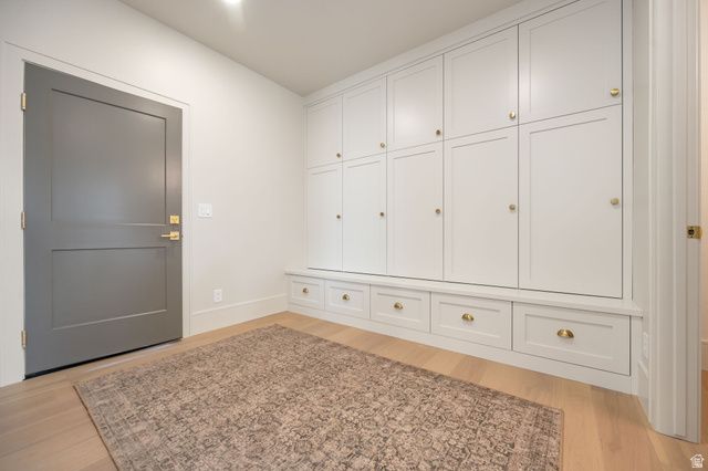 6321 W HOLLYS POND DR, Herriman, UT 84096