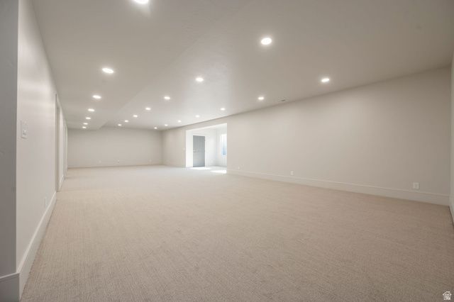 6321 W HOLLYS POND DR, Herriman, UT 84096