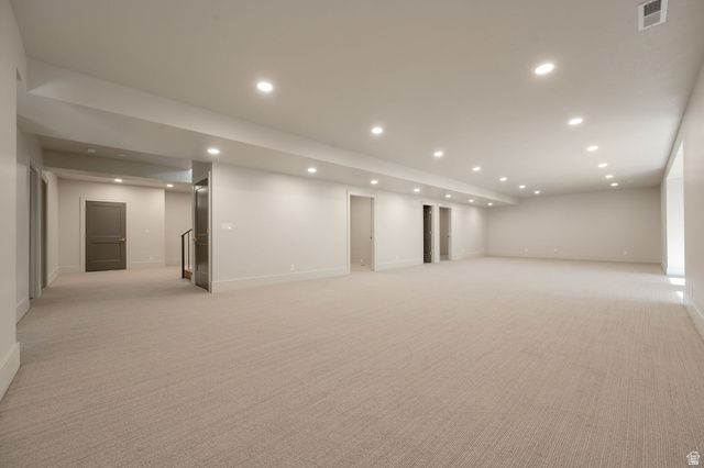 6321 W HOLLYS POND DR, Herriman, UT 84096