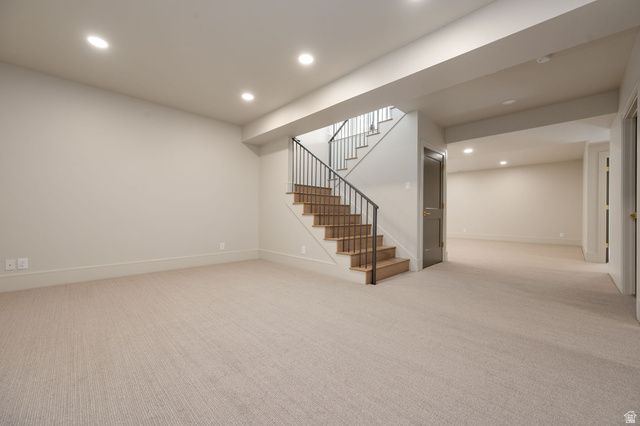 6321 W HOLLYS POND DR, Herriman, UT 84096