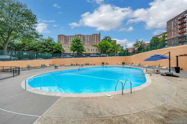 555 Kappock Street 9J, Bronx, NY 10463