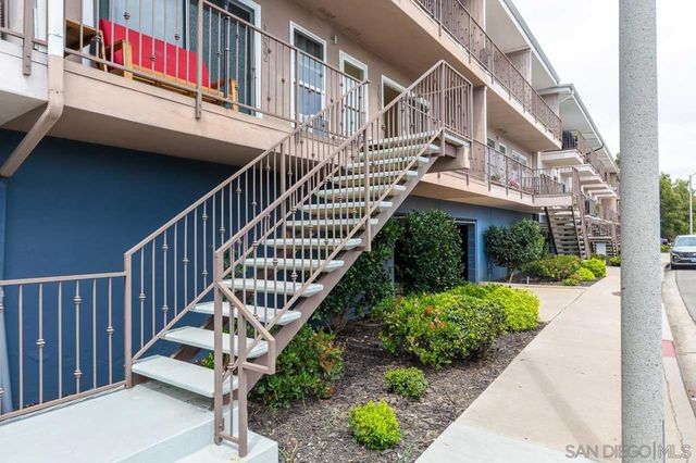 1620 Pomona, Coronado, CA 92118